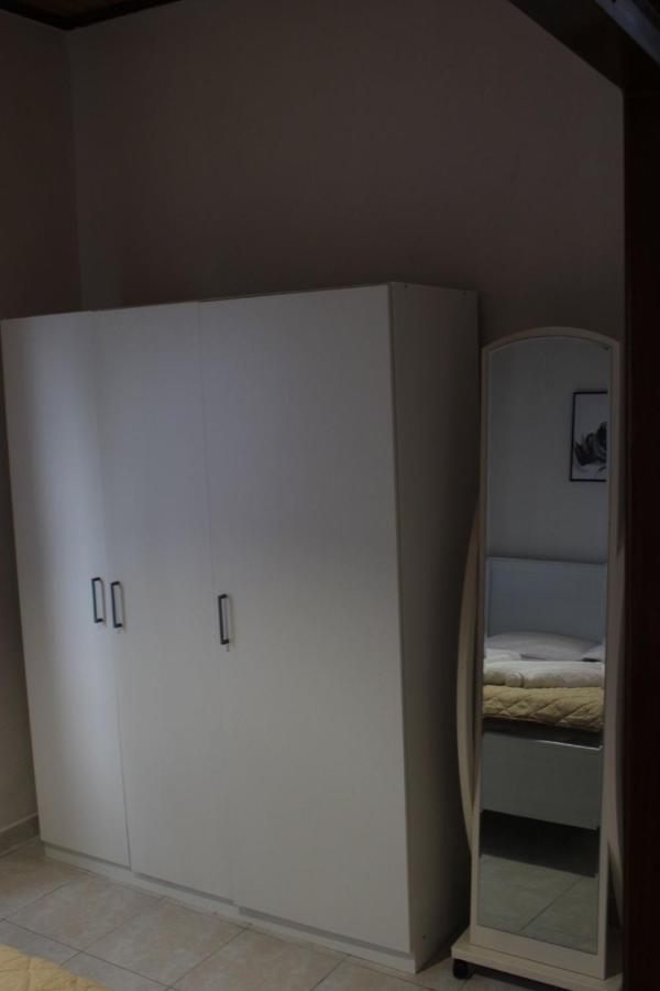 Olive Tree Villa 利贾 外观 照片