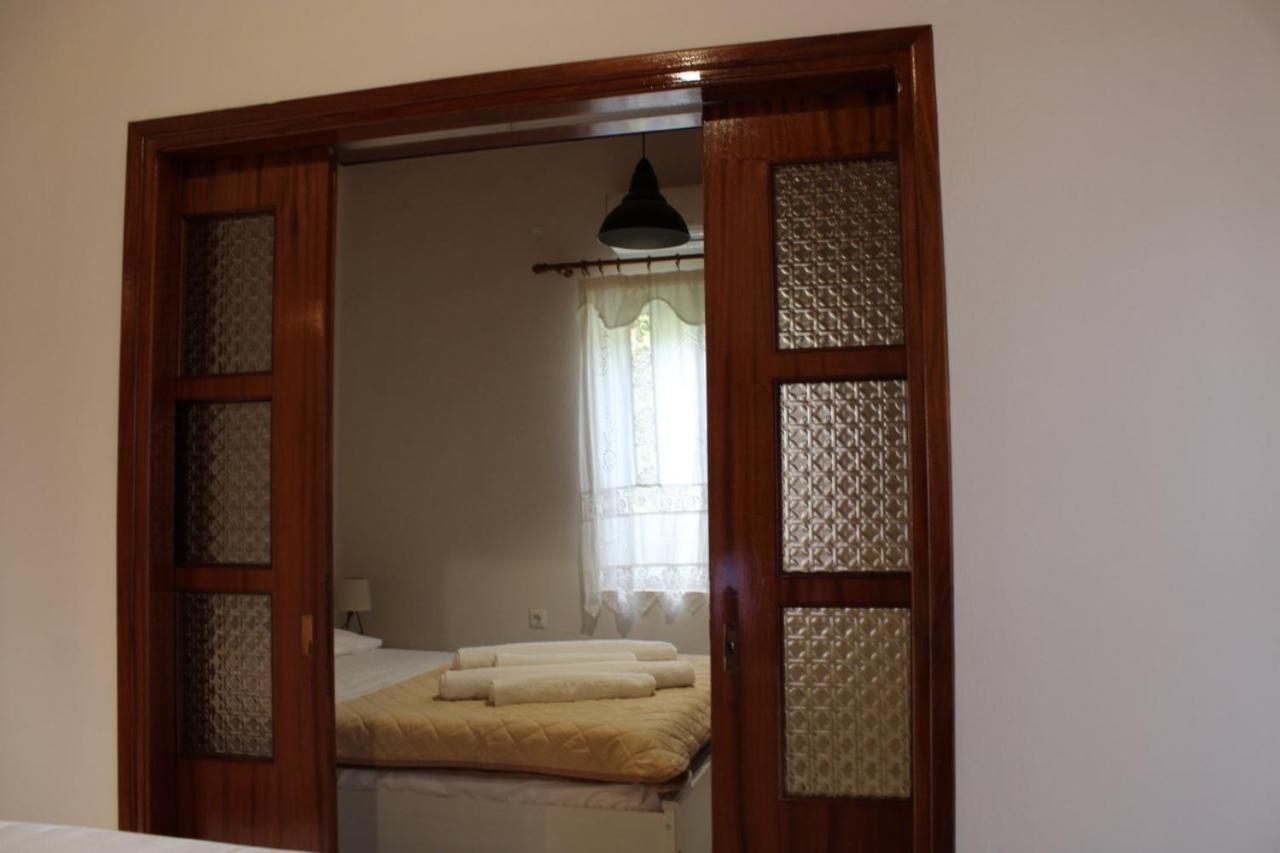 Olive Tree Villa 利贾 外观 照片