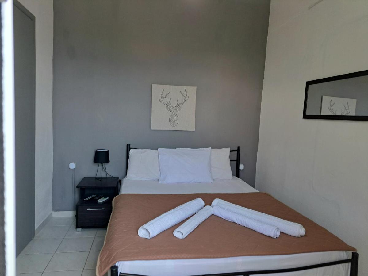 Olive Tree Villa 利贾 外观 照片